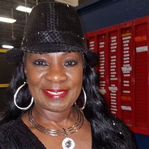 Meet your Posher, Denise
